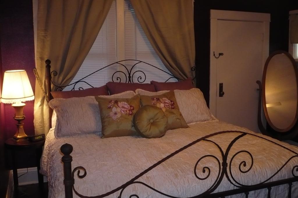 Downtown Historic Bed & Breakfast Albuquerque Phòng bức ảnh